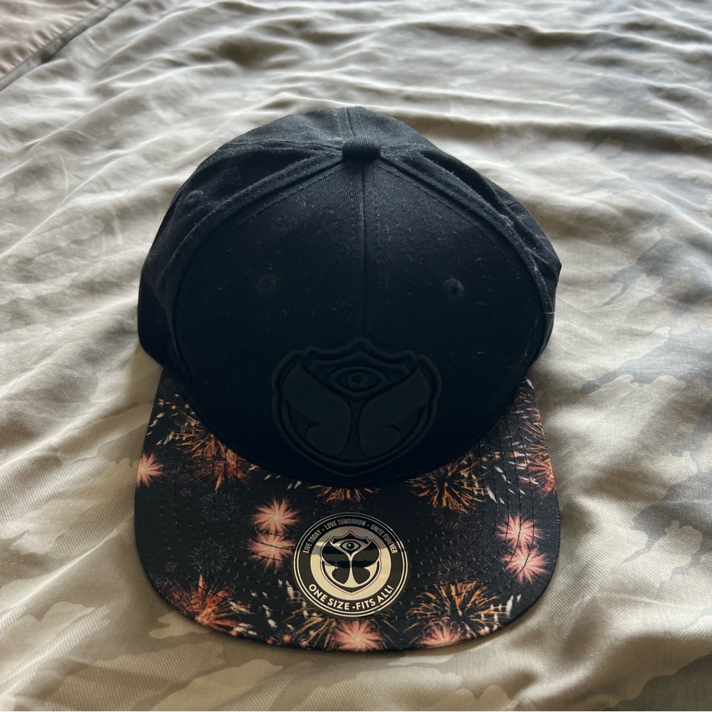 Tomorrowland Bright Night Cap
